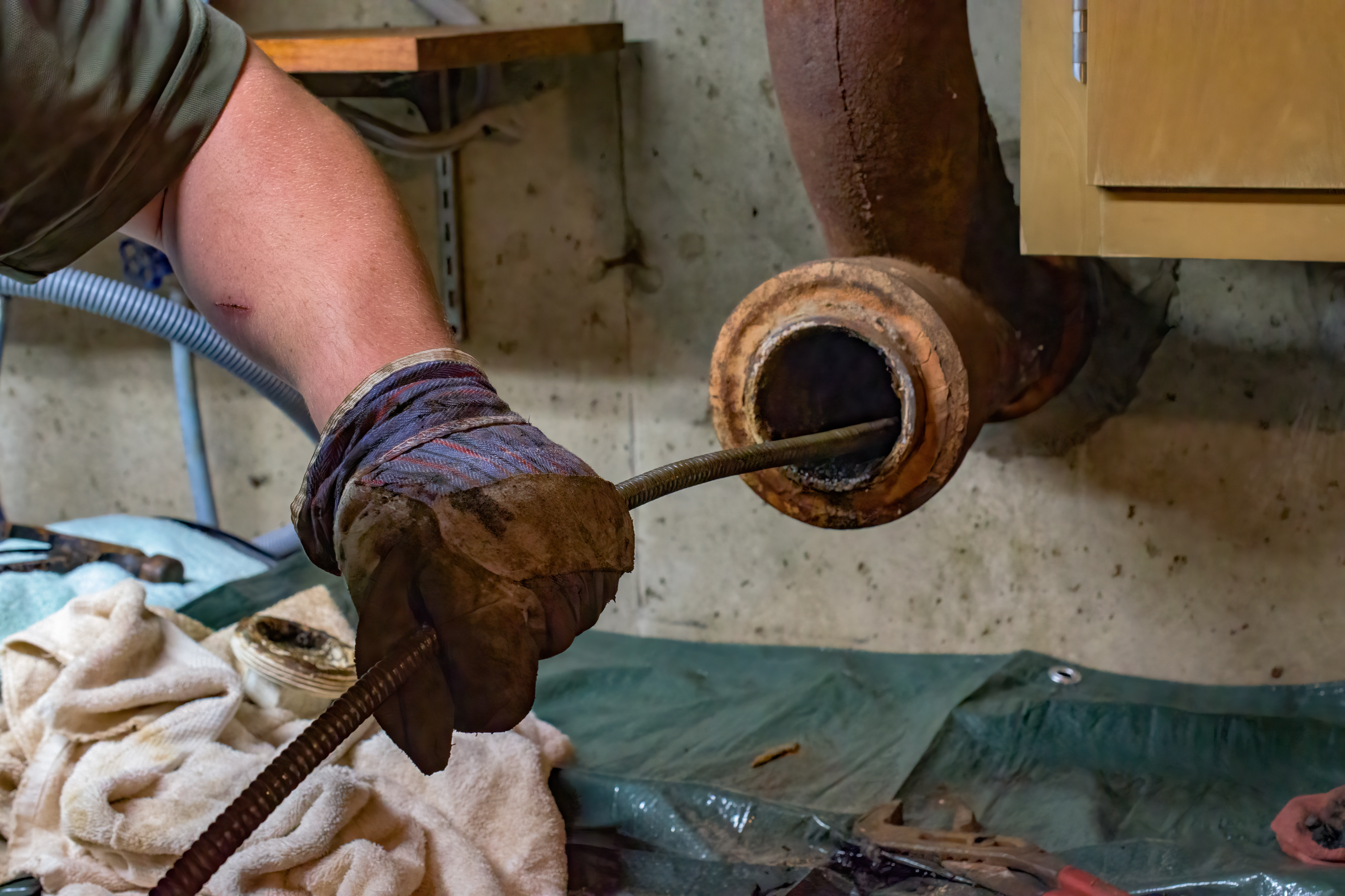 Sewer pipe cleaning